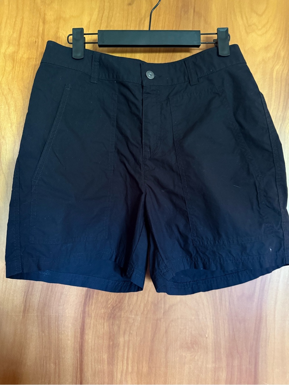 Columbia Black Women's Flat Front Shorts